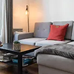 Hostnfly Apartments - Superb Apartment In The Heart Of Montmartre