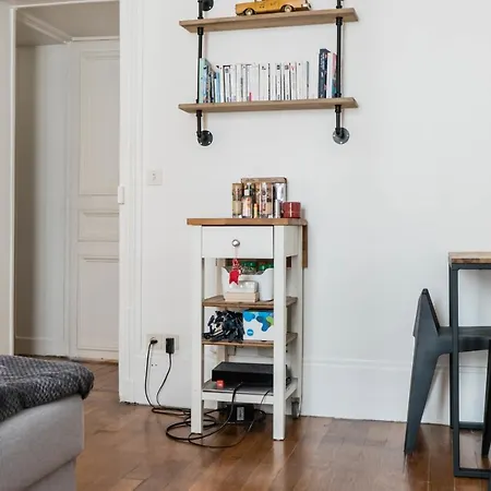 Apartment Hostnfly - Superb In The Heart Of Montmartre